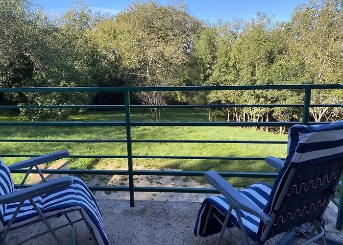 Maison De Charme à La Campagne Hébergement de vacances *